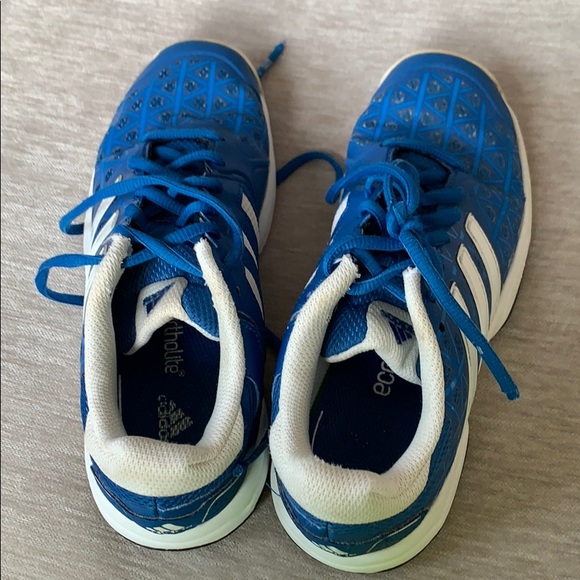 adidas kids shoes size 3